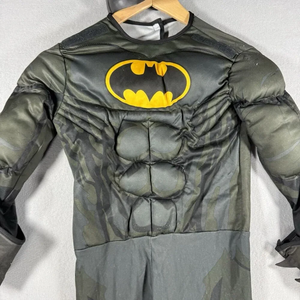 Rubies DC Comics Batman Muscle Costume Boys Kids Medium Halloween Cape Mask